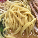 山岡家 - 麺
