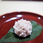 銀座 しのはら - 桜きんとん