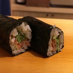 鮨 あらい - ひもきゅう巻