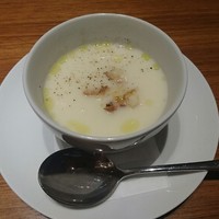 ルバーブ 大名古屋ビルヂング店 - 新玉葱のポタージュ