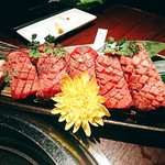 和牛焼肉 とびうし - 厚切り極み牛タン