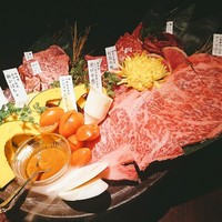 和牛焼肉 とびうし 飯田橋 - 盛り合わせ