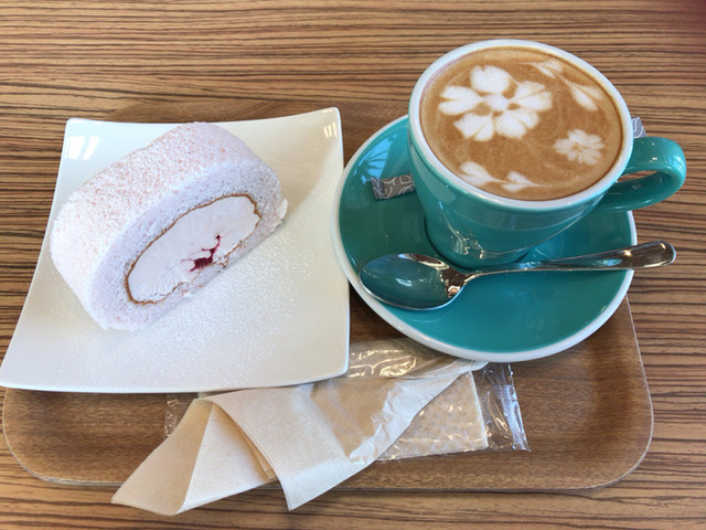 クロスステージ - 大曲（カフェ）の写真