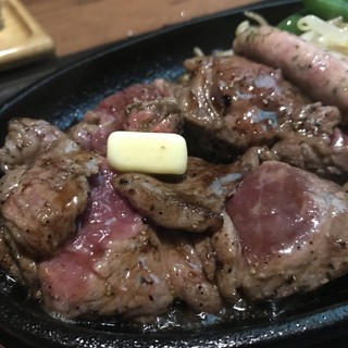 ステーキハウス やまうえ たくみ_1