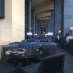 ザ・ラウンジ byアマン - 天井が高い店内