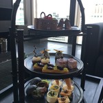 3段のアフタヌーンティー