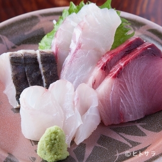 Shokuraku Santouka - 旬を大切にした、四季折々の風情を感じられる料理が揃い踏み