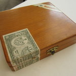 アーリア ディ タクボ - 葉巻きケース（11.1月）