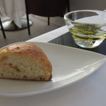 アーリア ディ タクボ - 自家製パンとオリーブオイル（11.1月）