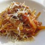 アーリア ディ タクボ - 仔羊のトマト煮込みと新玉葱のスパゲッティ（11.1月）