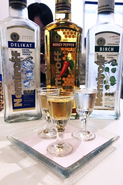 クラフトビールとロシア料理 Cafe Beluga 熱海 ロシア料理 食べログ
