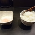 汁なし担担麺専門 キング軒 - 温泉玉子＆半ライス（各50円）
