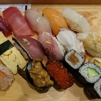 鮨政 西口店 - にぎり大盛