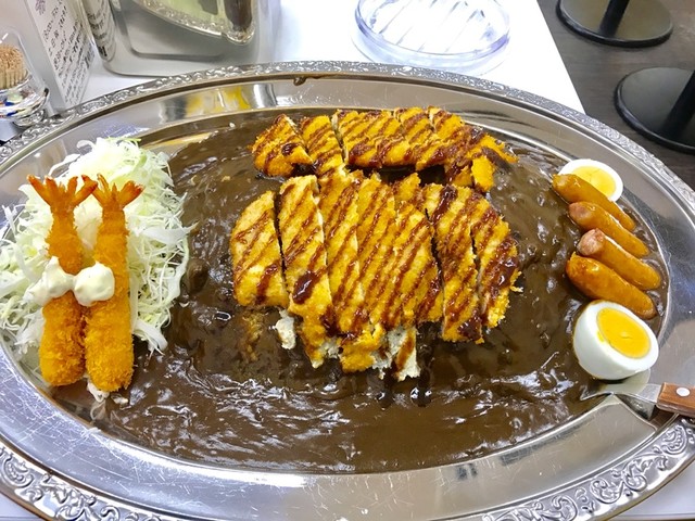 ウサギの春のデカ盛りフェスティバル ゴーゴーカレーの総重量2 5キロのワールドチャンピオンクラスは誰のために 上州デカ盛り行脚 By ウサギのミミー ゴーゴーカレー 高崎飯塚スタジアム 高崎問屋町 カレーライス 食べログ