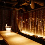 ムーディーな店内