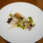 カラク - エビとルッコラ？　オリーブパウダー