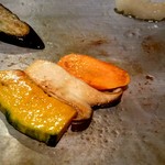 味鉄 - 神戸牛の脂をまとった野菜