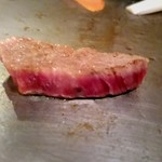 味鉄 - 神戸ロース加熱中(1/2)