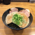 豚骨ラーメンとまぜそば 池めん 浜松店 - 