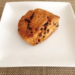 カタネベーカリー - スコーン オーガニックチョコ @170円