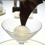 ショウザン - 季節のソルベは濃厚なココナッツ