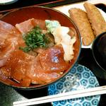 湯浅 - マグロ漬け丼とハムカツ