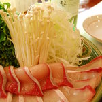 旬菜厨房 海月 - 宴会で人気の【寒ブリのシャブシャブ】