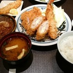 とんかつ 濵かつ - ちびの定番「浜スペ＋エビ一尾」
