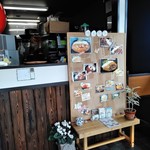 カレー屋 香助 - [内観] 店内 会計カウンター & メニューボード