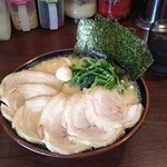 横浜家系ラーメン 喜多見家 - 