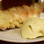 AURELIO - チーズのパテ　デザートパルミジャーノ@500円