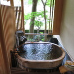 嵯峨沢館 - 部屋の露天風呂