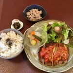 ジャム cafe 可鈴 - お料理が出揃いました。