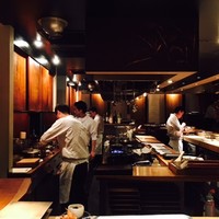 食幹 渋谷 - フルオープンキッチンです！