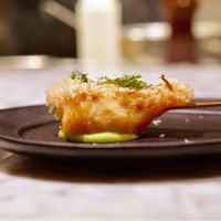 フレンチ串揚げ BEIGNET 大阪･ウメシバ - 甘鯛のウロコ揚げ