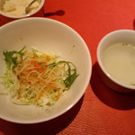 Trattoria M's - 前菜のサラダとスープ
