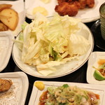 朝挽き鳥専門 萬拾屋 - 