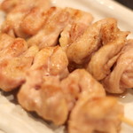 朝挽き鳥専門 萬拾屋 - 