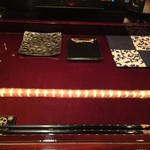 串揚げはやし - ライトが反射して綺麗