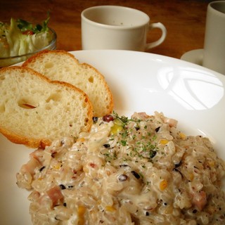 直島カフェ コンニチハ_2