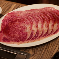 焼肉 ジャンボ はなれ - 野原焼きのサーロイン