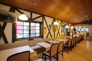 Ajihei - 昔懐かしいレトロな雰囲気。