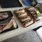 再来 - テイクアウトのまぐろフライドッグもあります