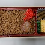 紅花軒 - 鶏十郎の鶏めし弁当