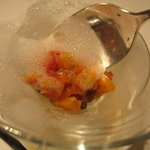リストランテASO - 泡の中からセクシーな赤いトマトの誘惑が出来てきました