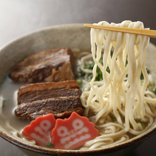 名物★沖縄そば★沖縄本島のソバの名店使用の麺！