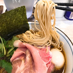 中華そば 四つ葉 - 麺