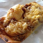 ベーカリー ポーポー - パニーニ風照り焼きチキン＆エッグ