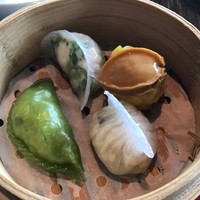 広東料理 センス - 餃子四種