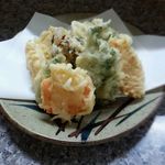 お食事処 みろく - 山菜の天ぷら